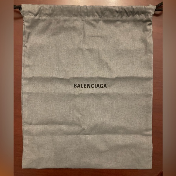 BNWT BALENCIAGA x SIMPSONS Mini Leather Tote - Picture 12 of 14